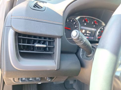 Used 2024 GMC Terrain AT4 w/ Infotainment Package II image 19