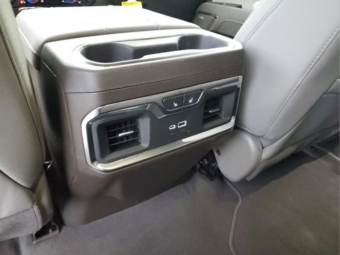 Used 2025 GMC Sierra 1500 SLT w/ SLT Premium Package image 16