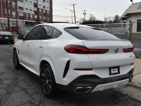 Used 2021 BMW X6 sDrive40i w/ M Sport Package image 7