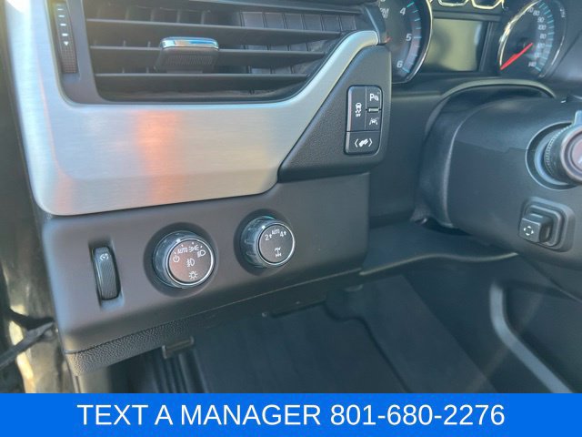 Used 2020 GMC Yukon XL SLT AWD/4WD image 20