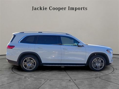 New 2025 Mercedes-Benz GLS 450 4MATIC image 6