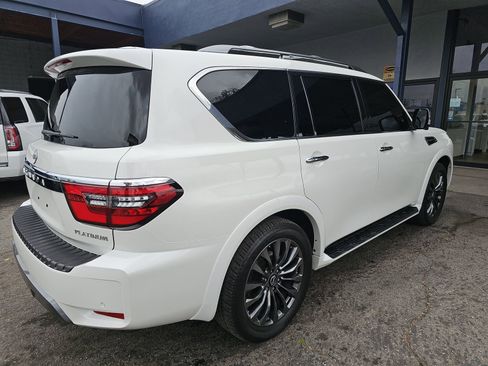 Used 2024 Nissan Armada Platinum w/ Captain's Chairs Package image 6