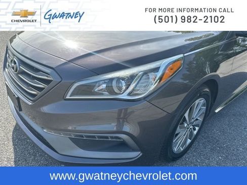 Used 2017 Hyundai Sonata Sport image 14