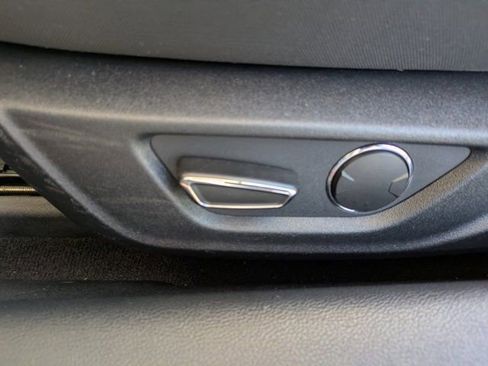 Certified 2019 Ford Mustang Convertible w/ Equipment Group 101A image 20