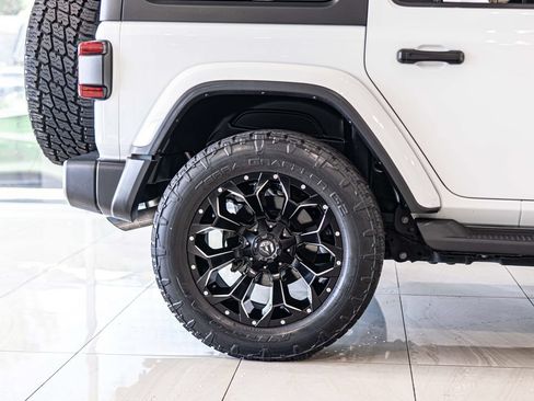 Used 2021 Jeep Wrangler Unlimited Sahara w/ Safety Group AWD/4WD image 11