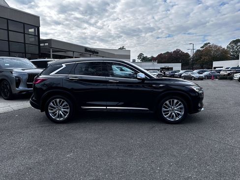 Used 2023 INFINITI QX50 Luxe w/ Accent Package image 13