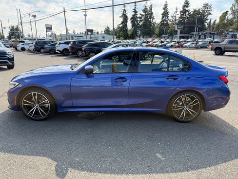 Used 2019 BMW 330i xDrive Sedan w/ M Sport Package AWD/4WD image 4