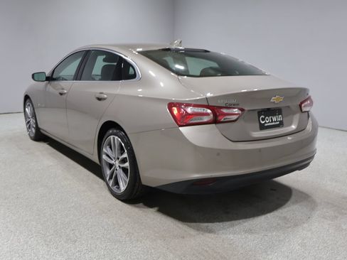 Used 2024 Chevrolet Malibu LT FWD image 5