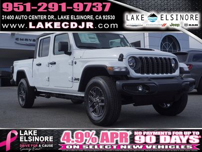 New 2025 Jeep Gladiator Sport S