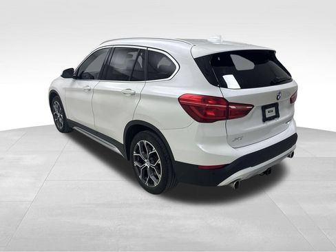 Used 2022 BMW X1 xDrive28i AWD/4WD image 8