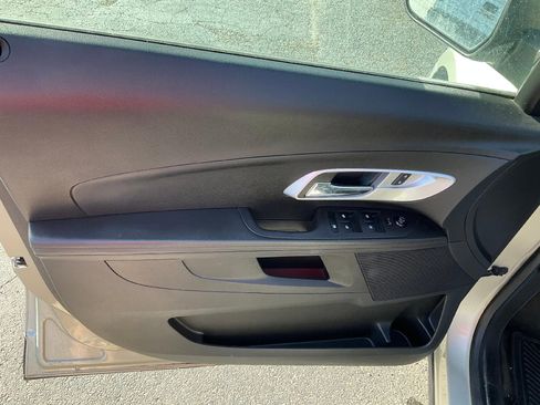 Used 2015 Chevrolet Equinox LS image 14