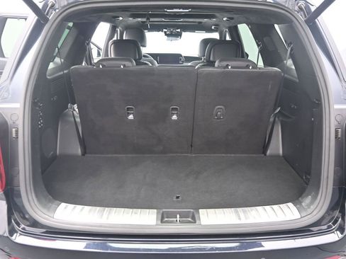 Used 2024 Hyundai Palisade Calligraphy image 19