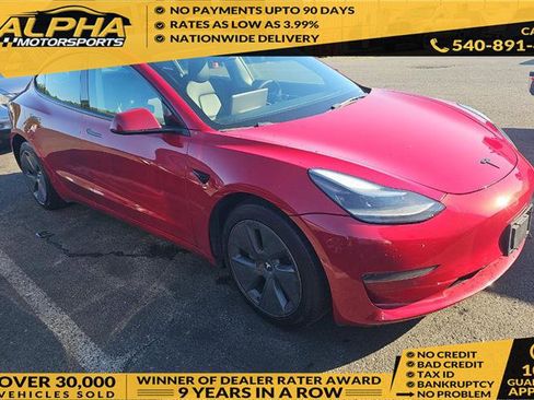 Used 2022 Tesla Model 3 Standard Range RWD image 1