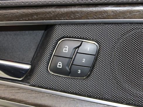 Used 2020 Lincoln Nautilus Reserve w/ Equipment Group 201A image 41