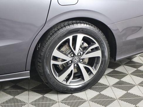 Certified 2024 Honda Odyssey Touring image 51