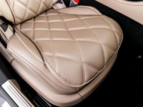 Used 2025 Mercedes-Benz Maybach S 680 4MATIC image 36