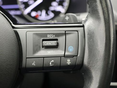 Used 2023 Nissan Rogue SV w/ SV Premium Package image 21