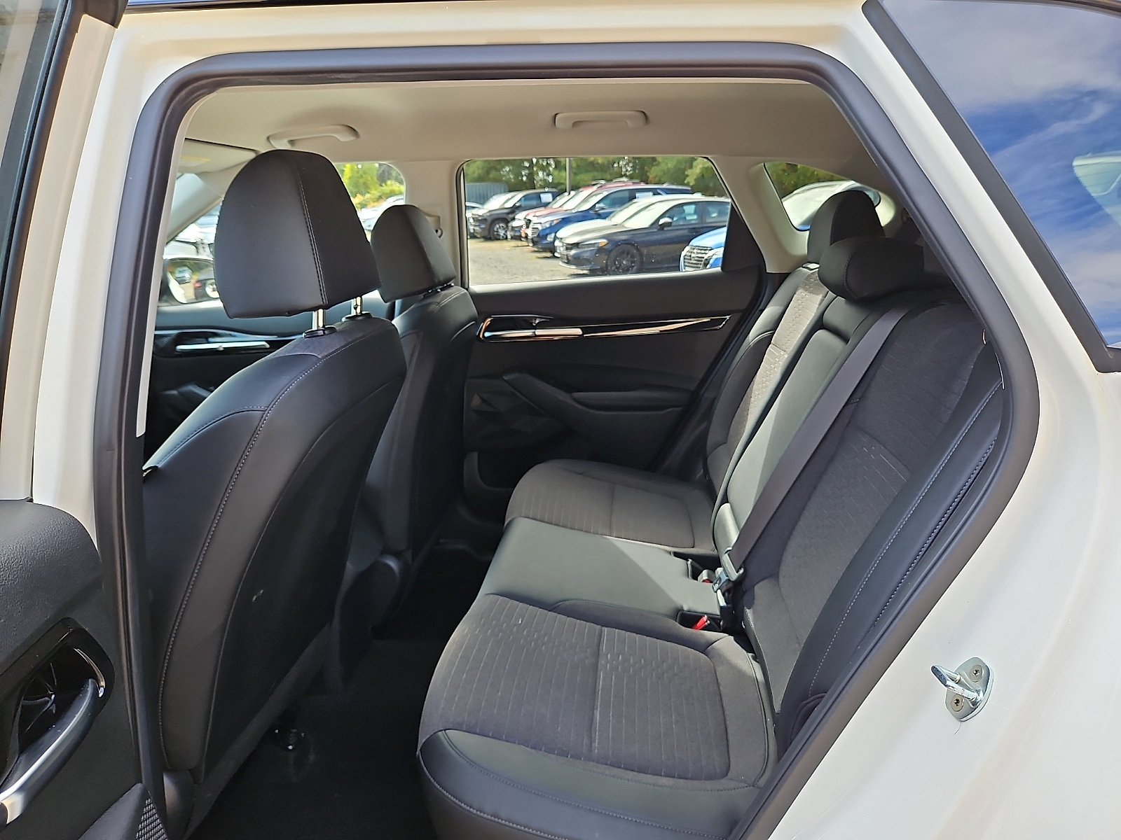 Used 2021 Kia Seltos S AWD/4WD image 10