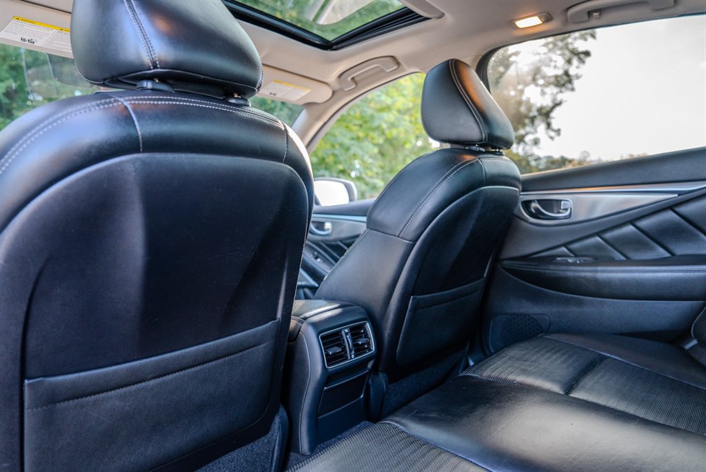 Used 2018 INFINITI Q50 Sport w/ Proactive Package RWD image 31