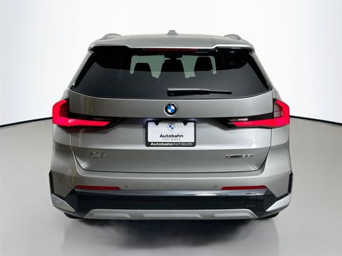 Used 2026 BMW X1 xDrive28i w/ Technology Package AWD/4WD image 11