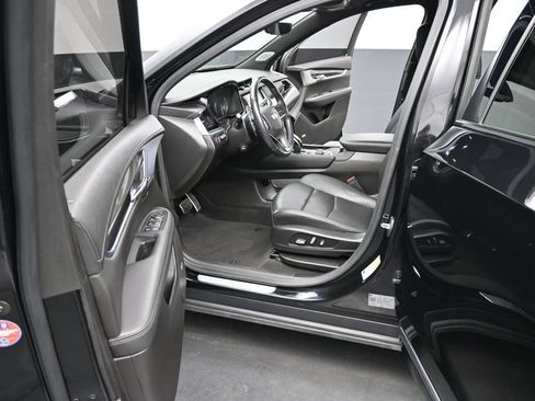 Used 2020 Cadillac XT6 Sport AWD/4WD image 14