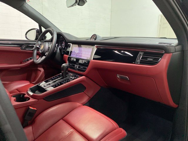 Used 2024 Porsche Macan S AWD/4WD image 82