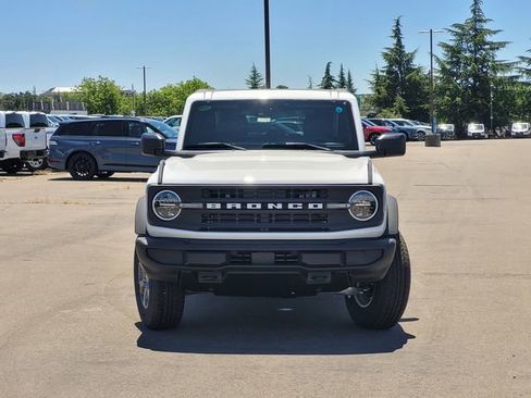 New 2026 Ford Bronco Big Bend AWD/4WD image 3