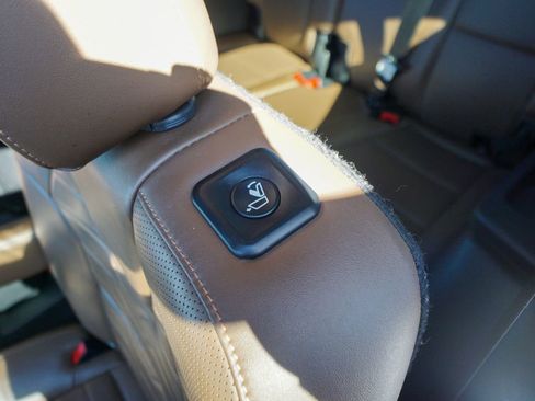 Used 2022 Kia Telluride SX w/ SX Prestige Package AWD/4WD image 37