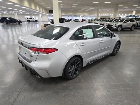 New 2026 Toyota Corolla SE image 5