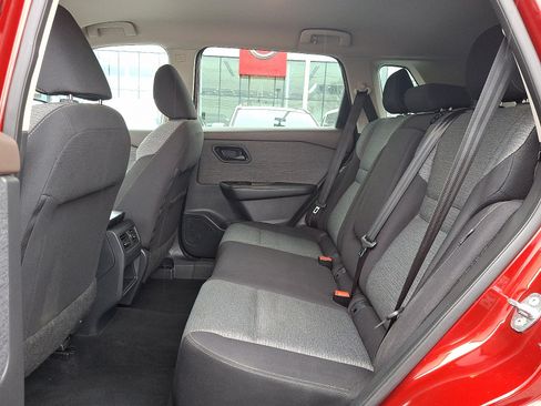 Certified 2021 Nissan Rogue S image 11