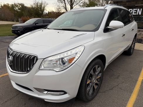 Used 2017 Buick Enclave Premium w/ Experience Buick Package image 7