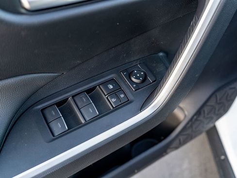 New 2025 Toyota RAV4 XLE image 17