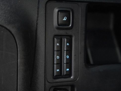 Used 2025 Ford Expedition Max Platinum image 15