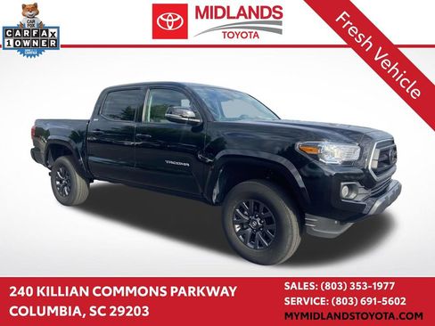 Used 2023 Toyota Tacoma SR5 w/ Technology Package AWD/4WD image 1