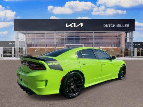 Used 2023 Dodge Charger Scat Pack w/ Daytona Edition Group RWD image 6