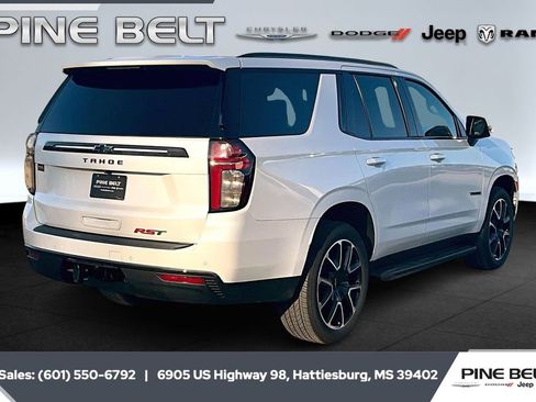 Used 2021 Chevrolet Tahoe RST w/ Luxury Package image 11