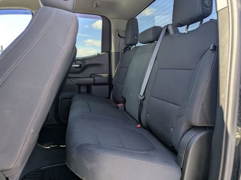 Used 2020 Chevrolet Silverado 1500 Custom w/ Custom Value Package image 15