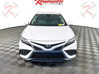 Used 2022 Toyota Camry SE video 2