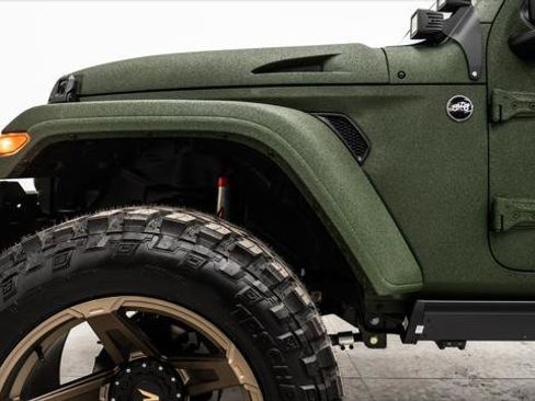 Used 2026 Jeep Gladiator Sport image 16