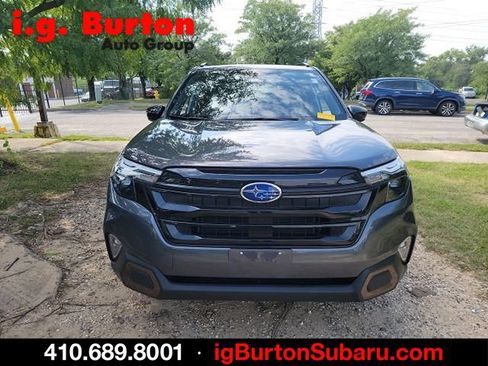 Used 2025 Subaru Forester Sport AWD/4WD image 2