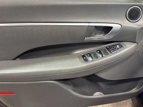 Used 2020 Hyundai Sonata SE FWD image 10