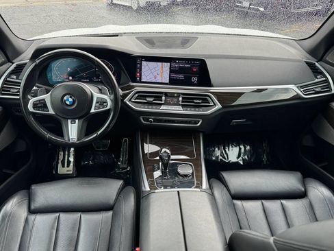 Used 2019 BMW X5 xDrive40i w/ M Sport Package AWD/4WD image 22