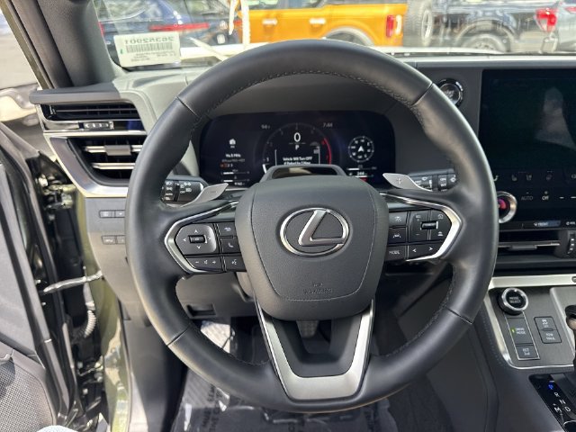 Certified 2025 Lexus GX 550 w/ Cold Area Package AWD/4WD image 14