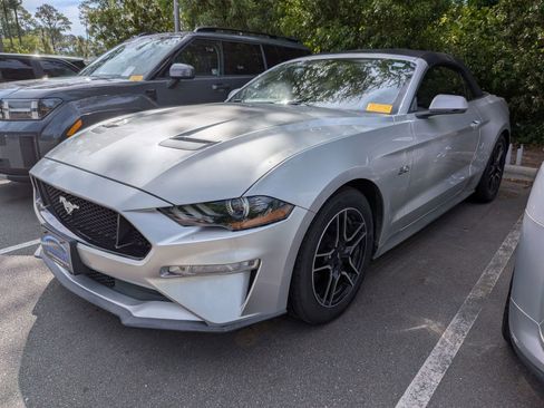 Used 2019 Ford Mustang GT Premium RWD image 5