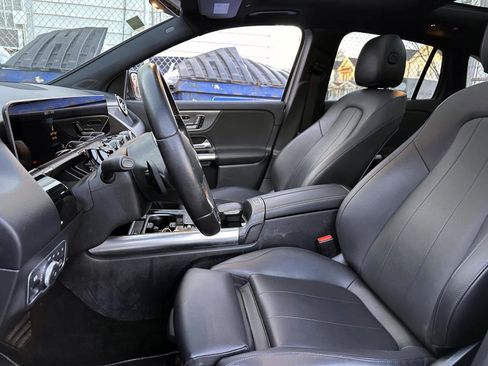 Used 2021 Mercedes-Benz GLA 250 4MATIC image 14