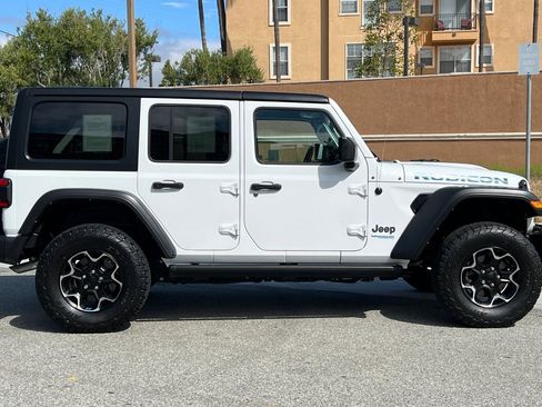 Used 2022 Jeep Wrangler Unlimited Rubicon 4xe w/ Steel Bumper Group image 3
