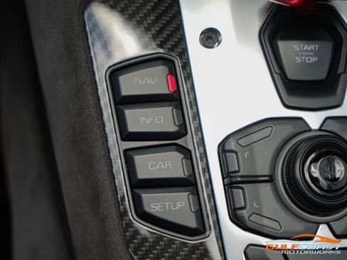 Used 2016 Lamborghini Aventador LP 700-4 image 20