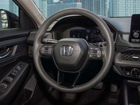 Certified 2025 Honda Accord SE image 22