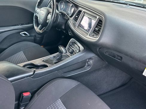 Used 2022 Dodge Challenger GT RWD image 15