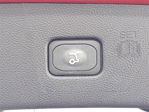 Certified 2024 Ford Edge SEL w/ Convenience Package image 29